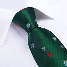 DiBanGu Green White Snow Christmas Silk Necktie Pocket Square Cufflinks Set