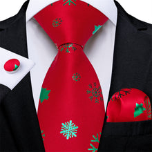 DiBanGu Christmas Silk Red Green Snow Men's Tie Pocket Square Cufflinks Set