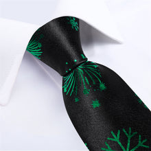 DiBanGu Black Green Snow Christmas Necktie Pocket Square Cufflinks Set